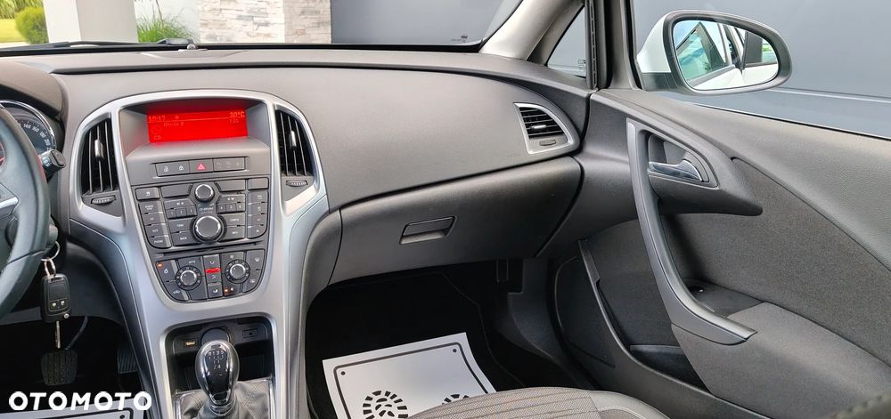 Opel Astra 1.6 ENERGY - 19