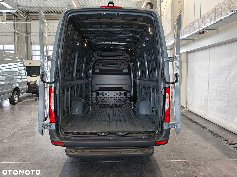 Mercedes-Benz Sprinter 317 cdi L4H2 - 10
