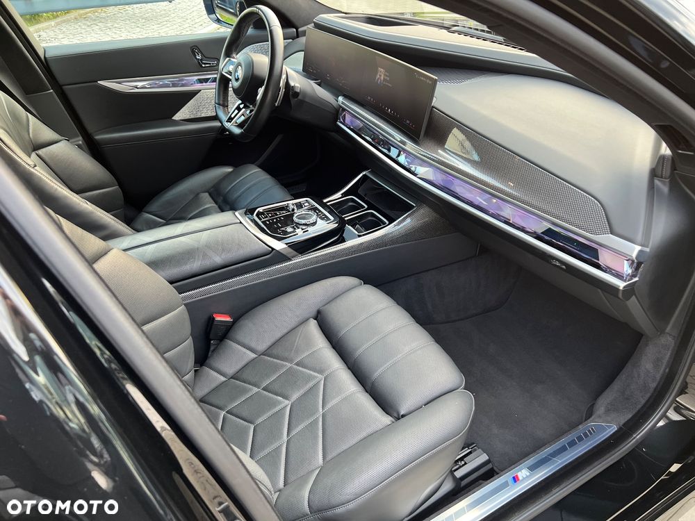 BMW Seria 7 - 6
