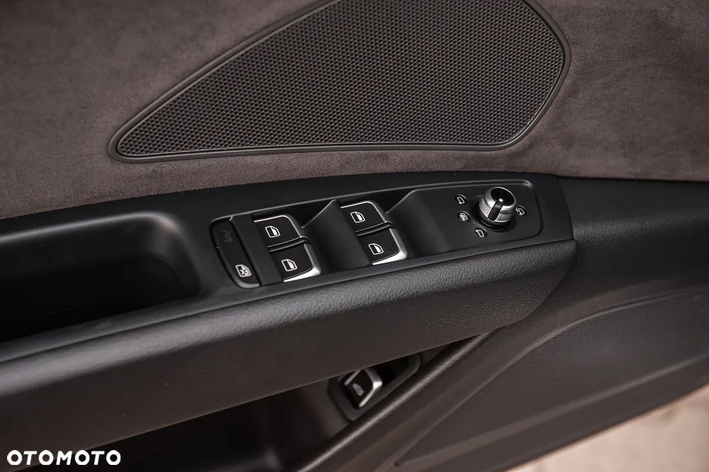 Audi A8 3.0 TDI DPF quattro tiptronic - 18