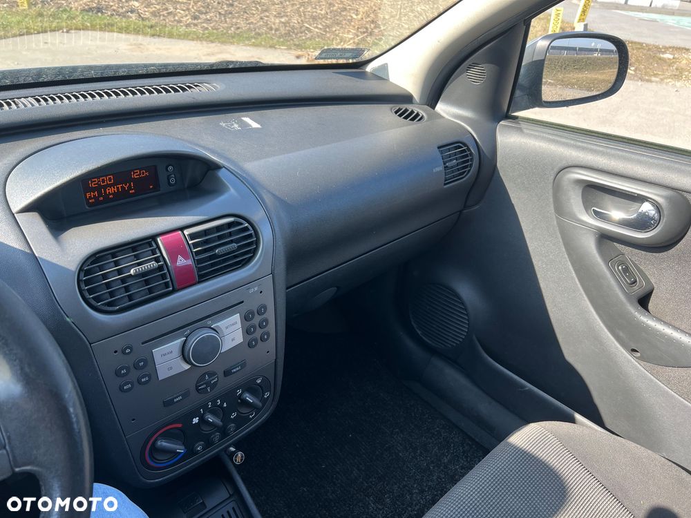 Opel Corsa 1.2 16V Edition - 13