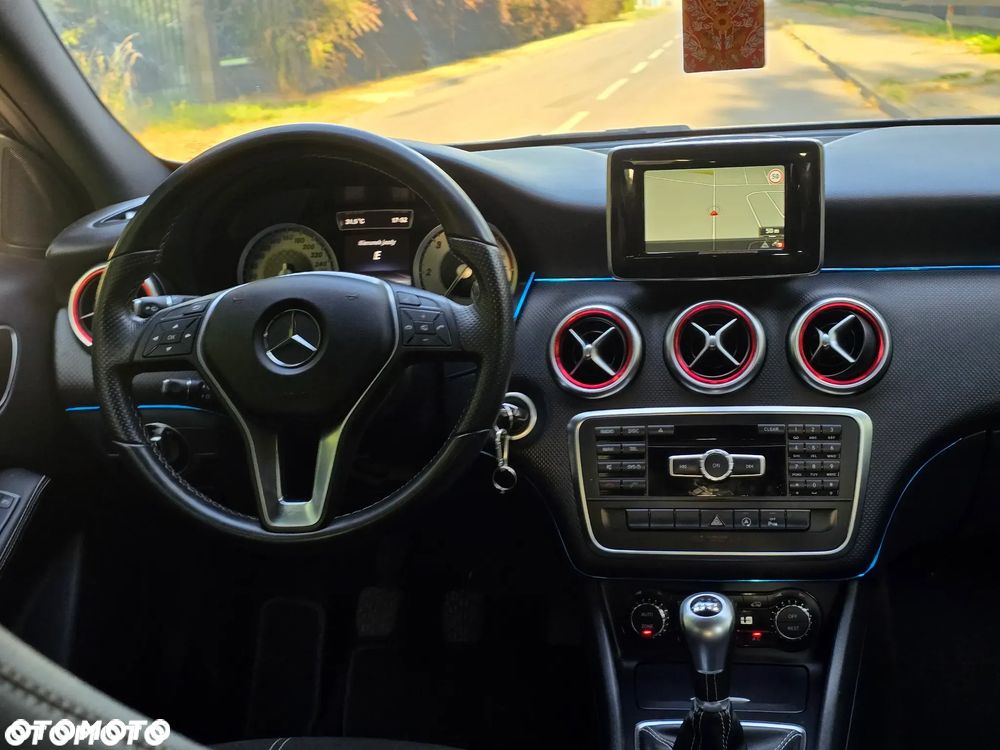 Mercedes-Benz Klasa A 180 CDI AMG Line - 24