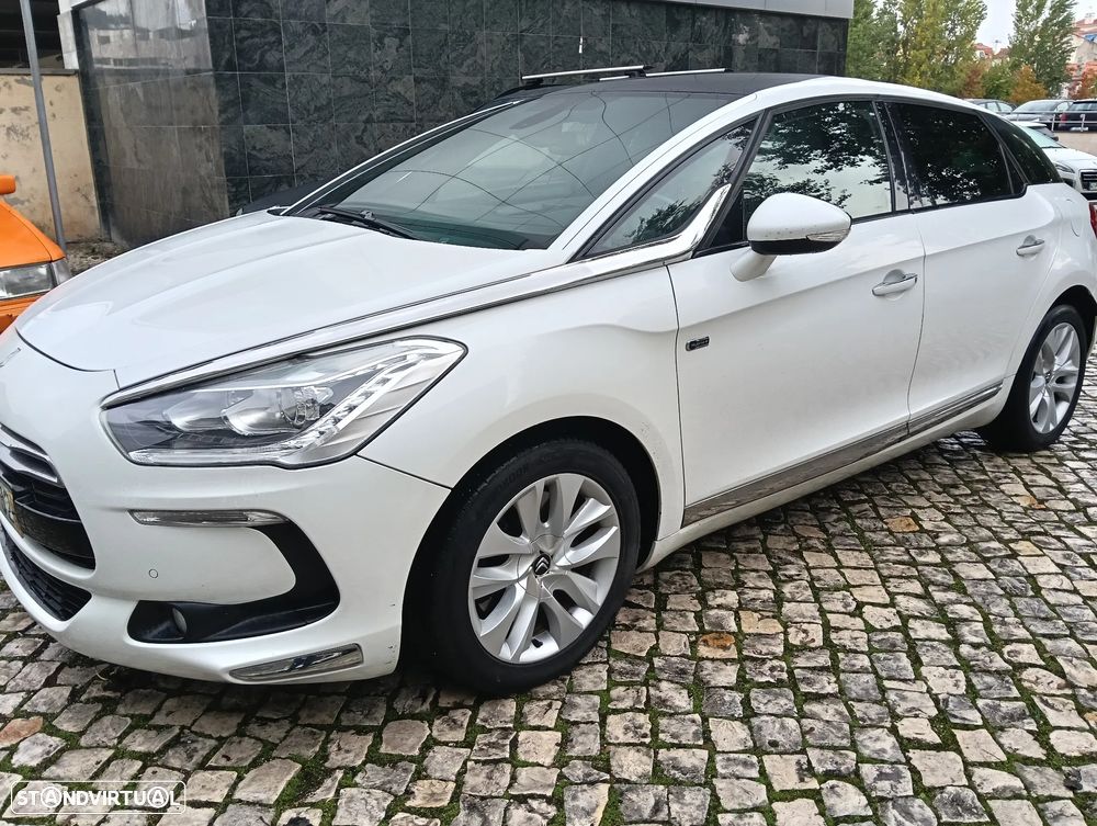 Citroën DS5 2.0 HDi Hybrid4 So Chic CMP6 - 2