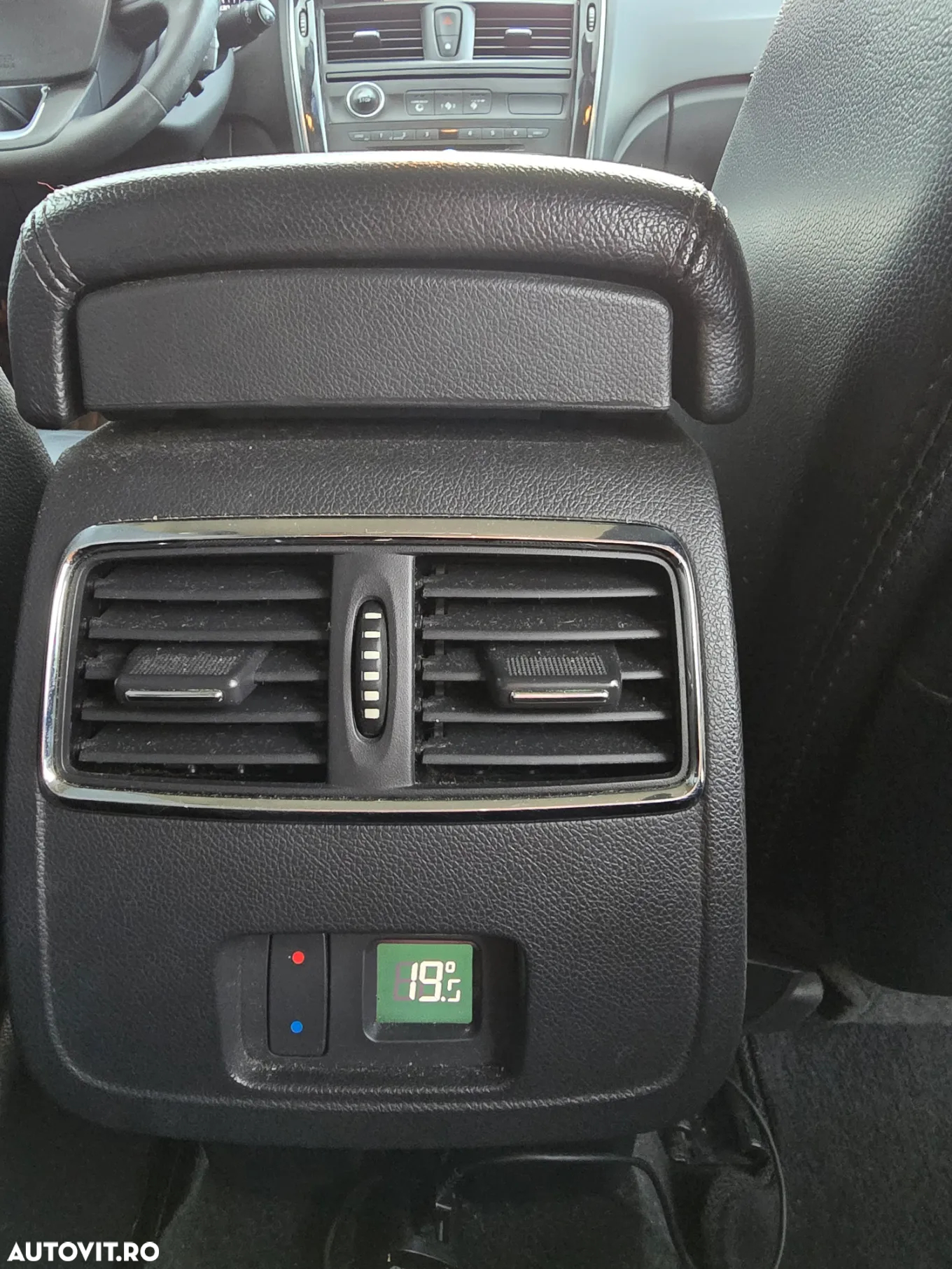Renault Latitude 2.0 dCi Initiale Aut. - 10