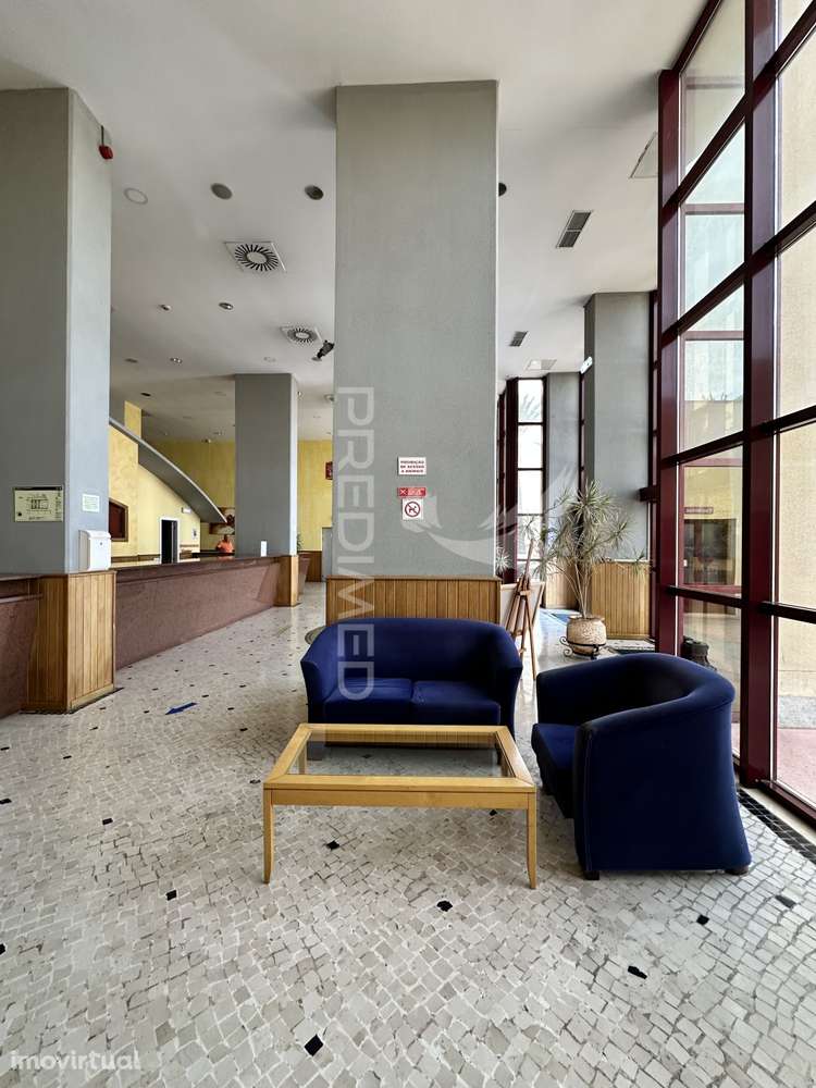 Apartamento T0 para arrendamento ao ano em condomínio privado! - Grande imagem: 5/18