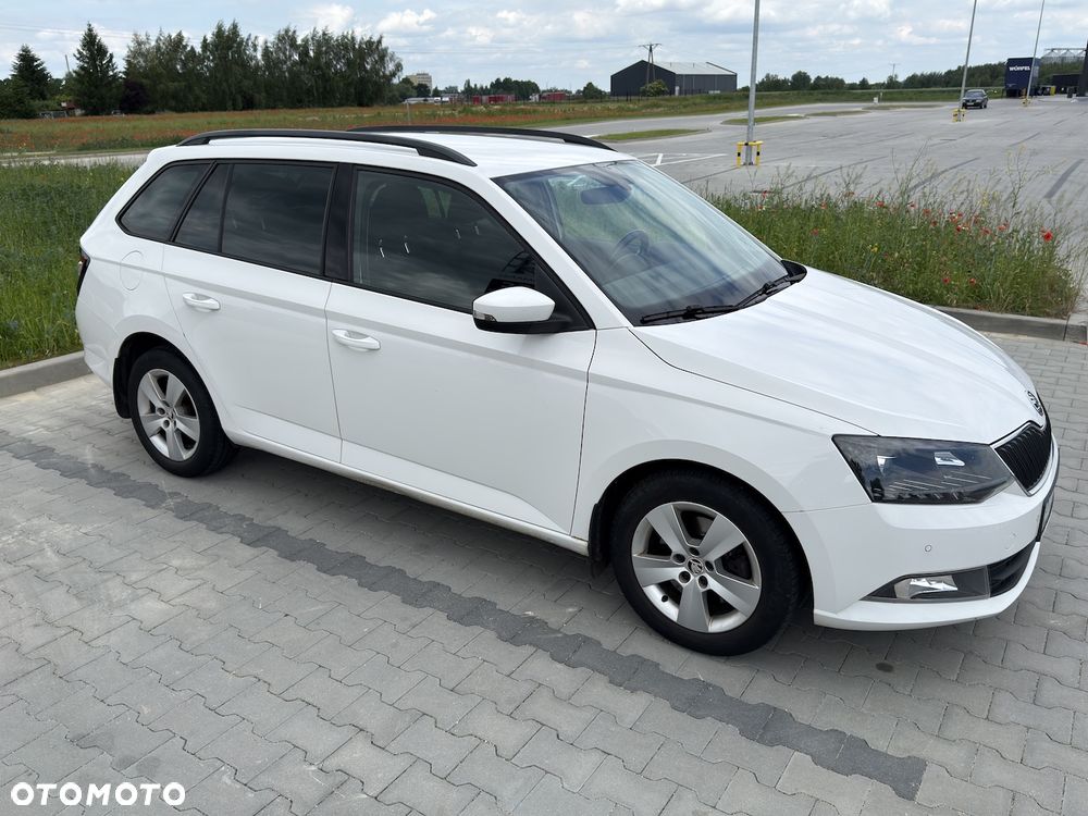 Skoda Fabia 1.2 TSI Style DSG - 4