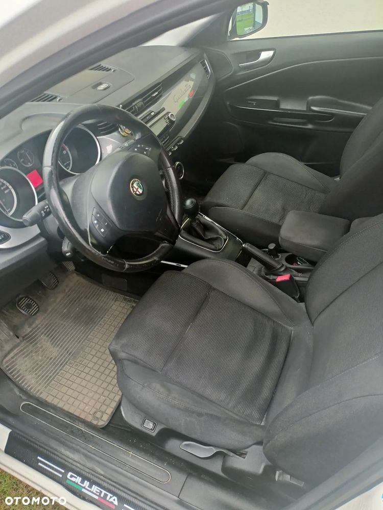 Alfa Romeo Giulietta 1.4 TB Progression - 9