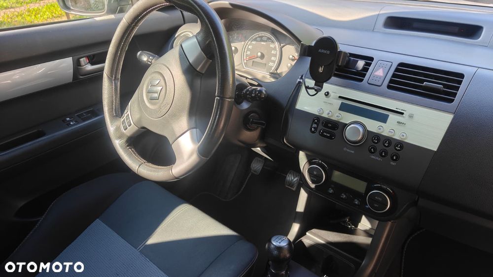 Suzuki Swift 1.3 Comfort - 5