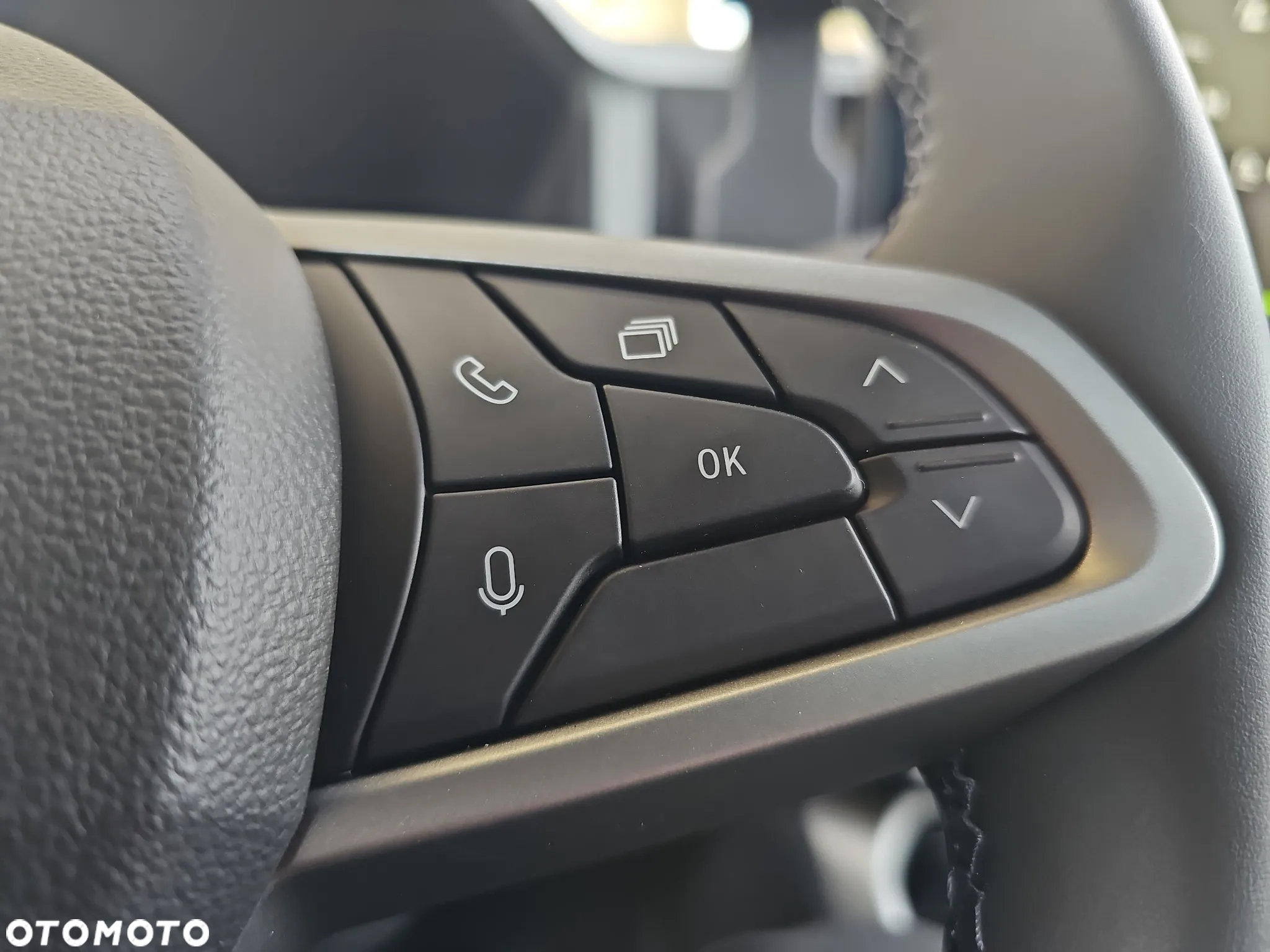 Dacia Bigster 1.8 Full Hybrid 155 Journey MMT - 18