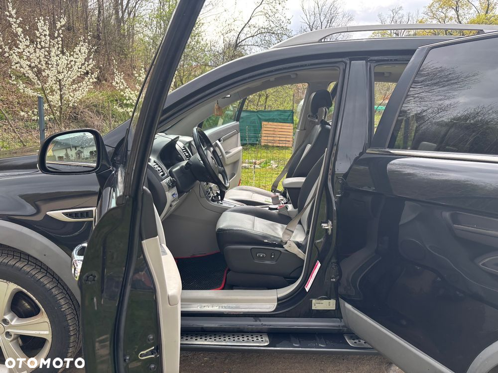 Chevrolet Captiva 2.2 d LT+ - 17