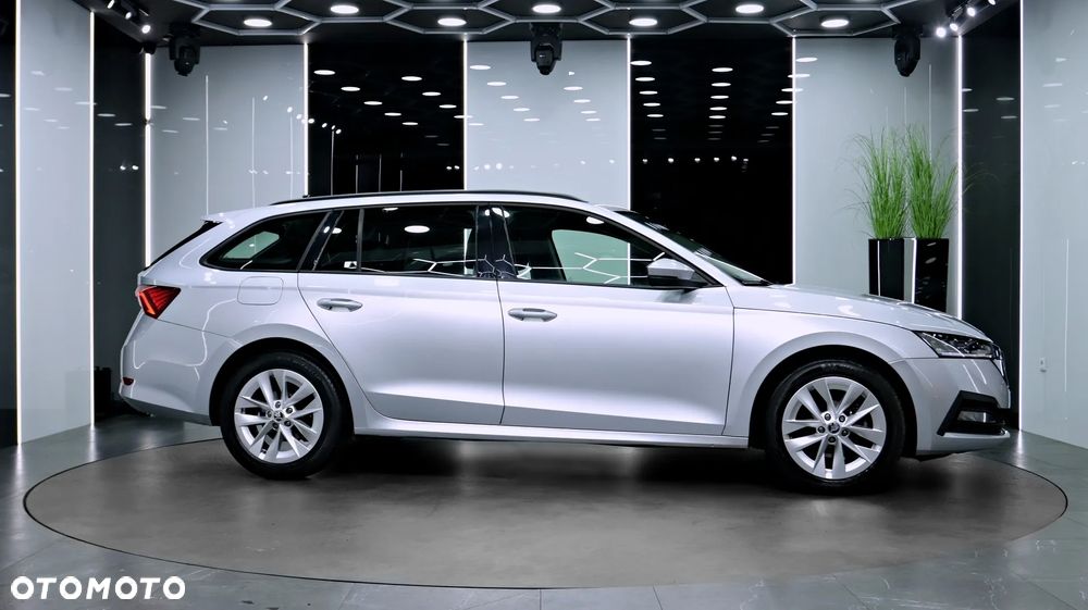 Skoda Octavia 2.0 TDI Ambition - 11