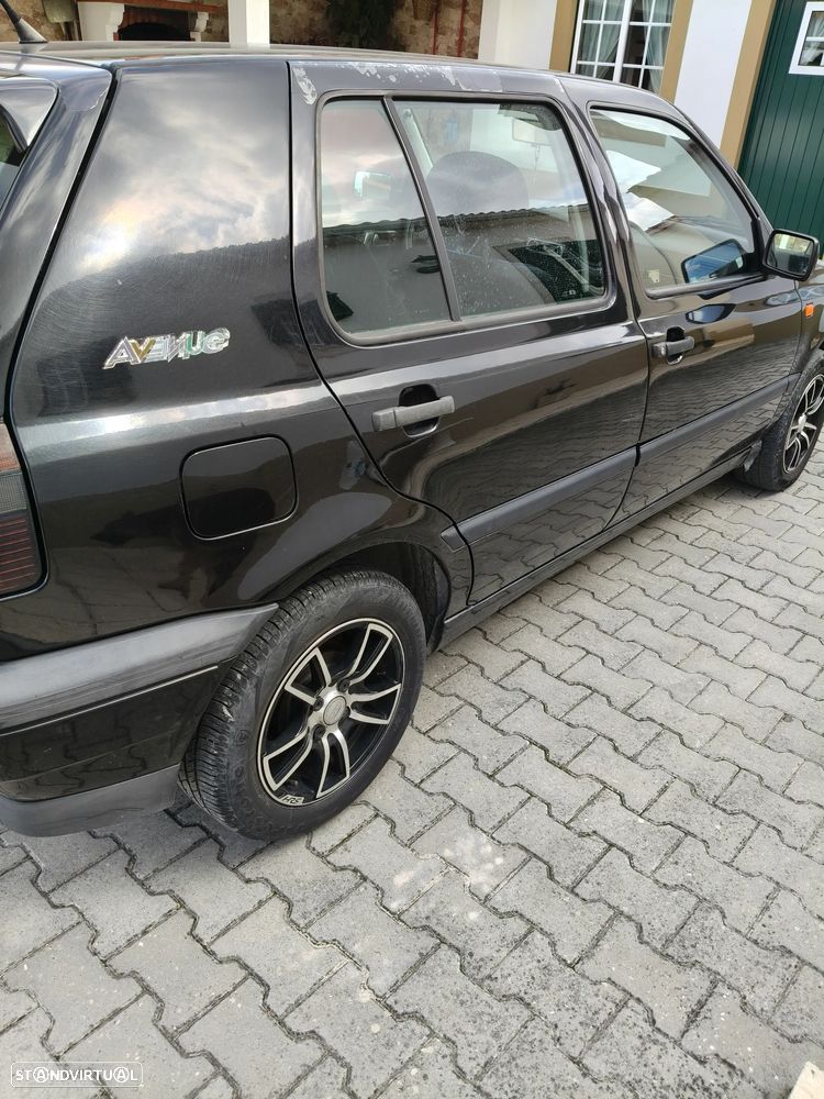 VW Golf - 6