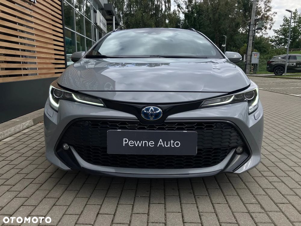 Toyota Corolla 2.0 Hybrid Executive - 17