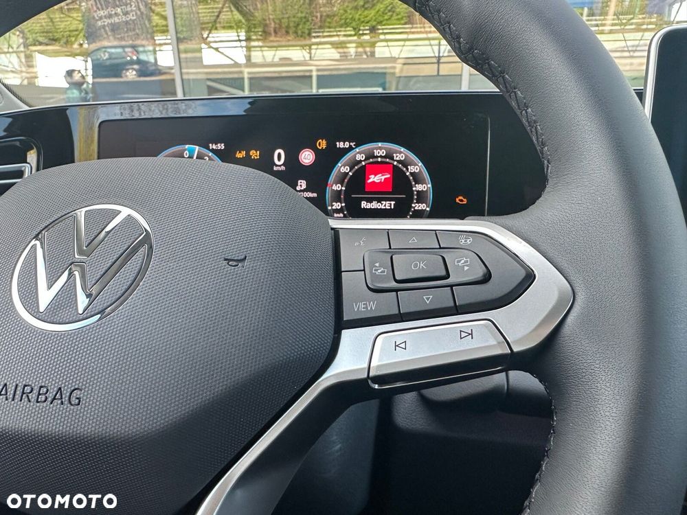 Volkswagen Tiguan - 19