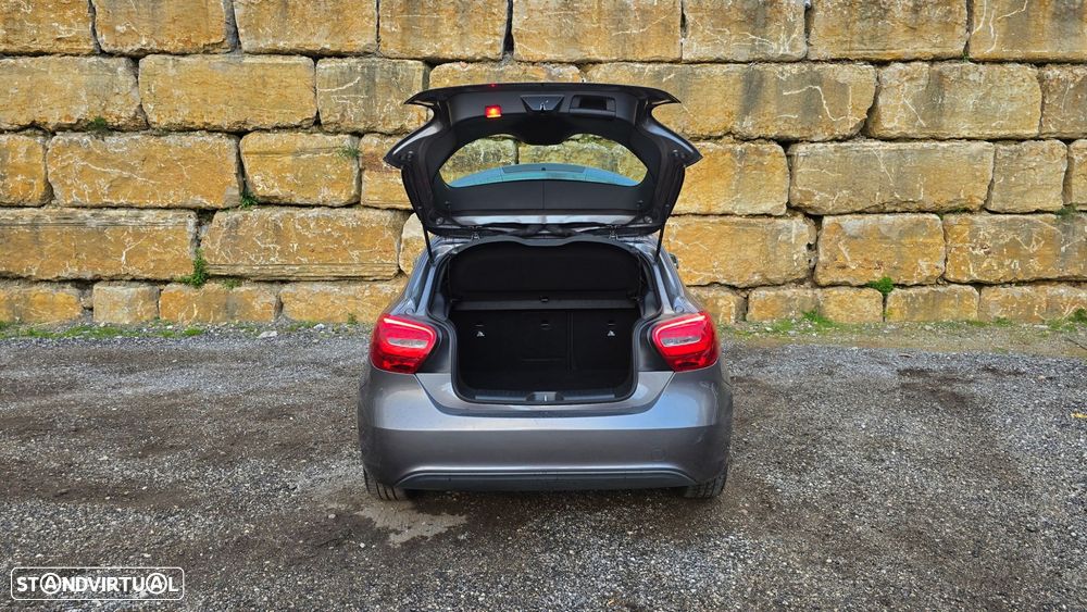 Mercedes-Benz A 180 d Urban - 38