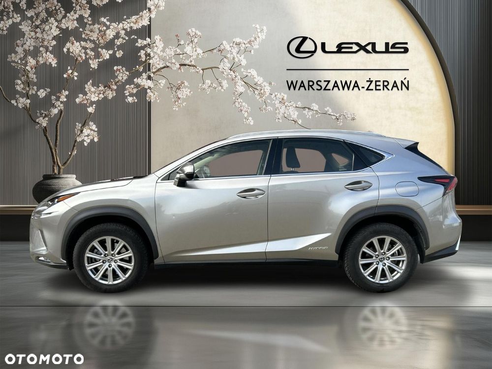 Lexus NX 300h Elegance AWD - 4