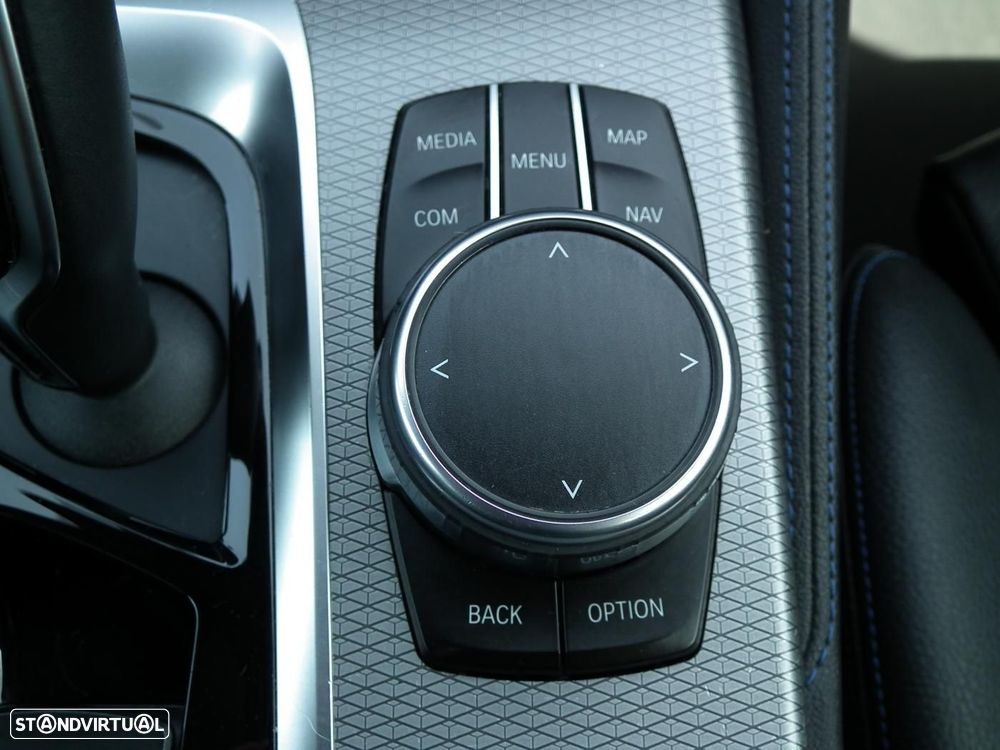 BMW 520 d Pack M Auto - 25