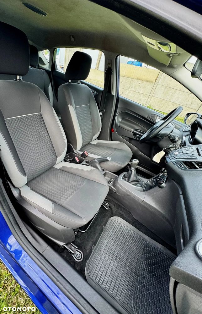 Ford Fiesta - 8