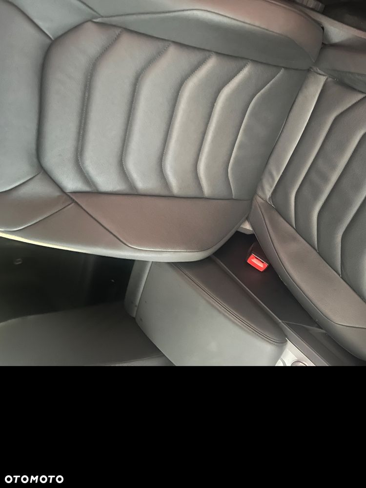 Volkswagen Touareg 3.0 V6 TDI SCR 4Mot Elegance - 16