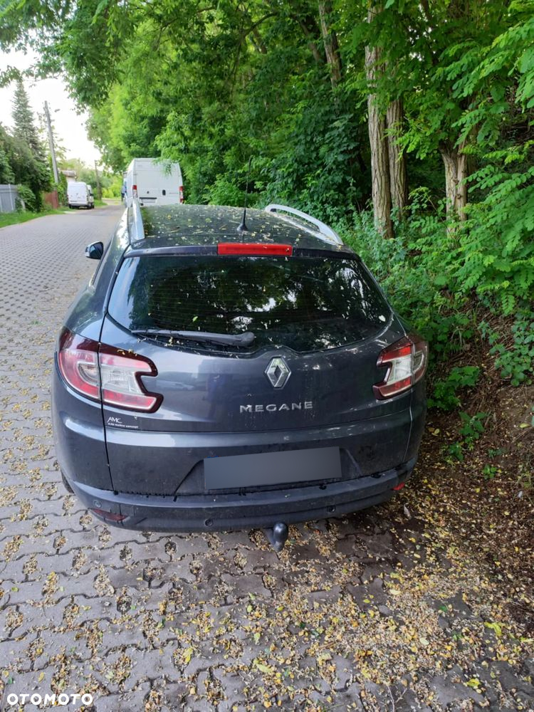Renault Megane 1.5 dCi Grandtour Dynamique - 4