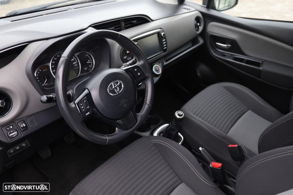 Toyota Yaris 1.0 VVT-i ACtive - 8