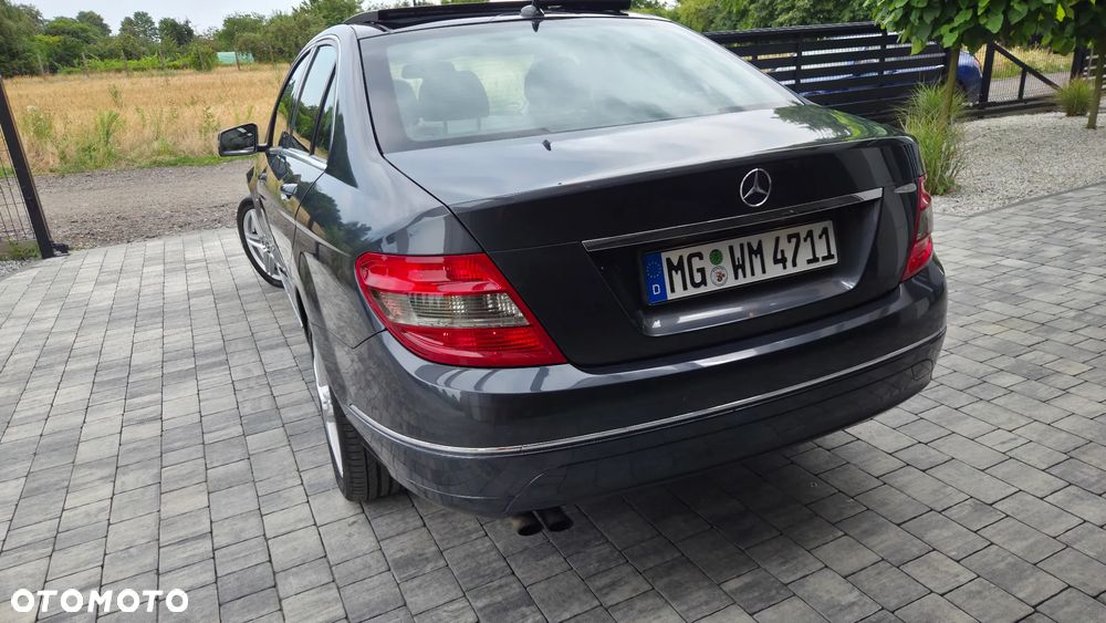 Mercedes-Benz Klasa C - 27