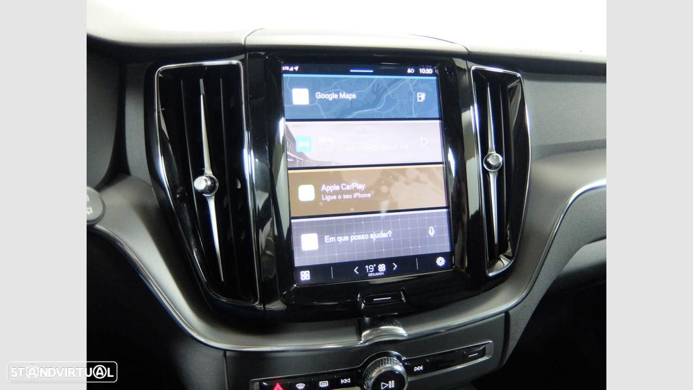 Volvo XC 60 2.0 T6 PHEV Core AWD - 22