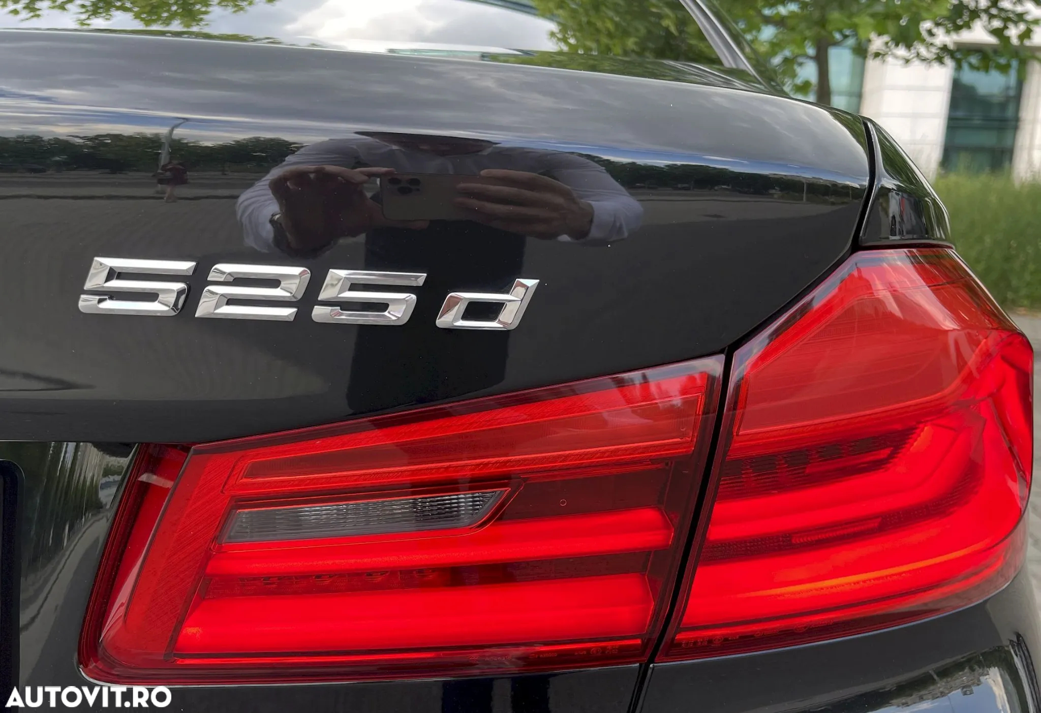 BMW Seria 5 525d AT - 32