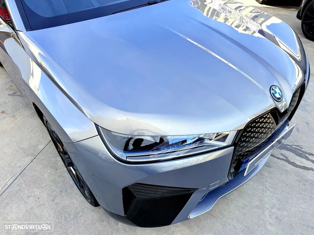 BMW iX xDrive 50 Pack Desportivo - 40