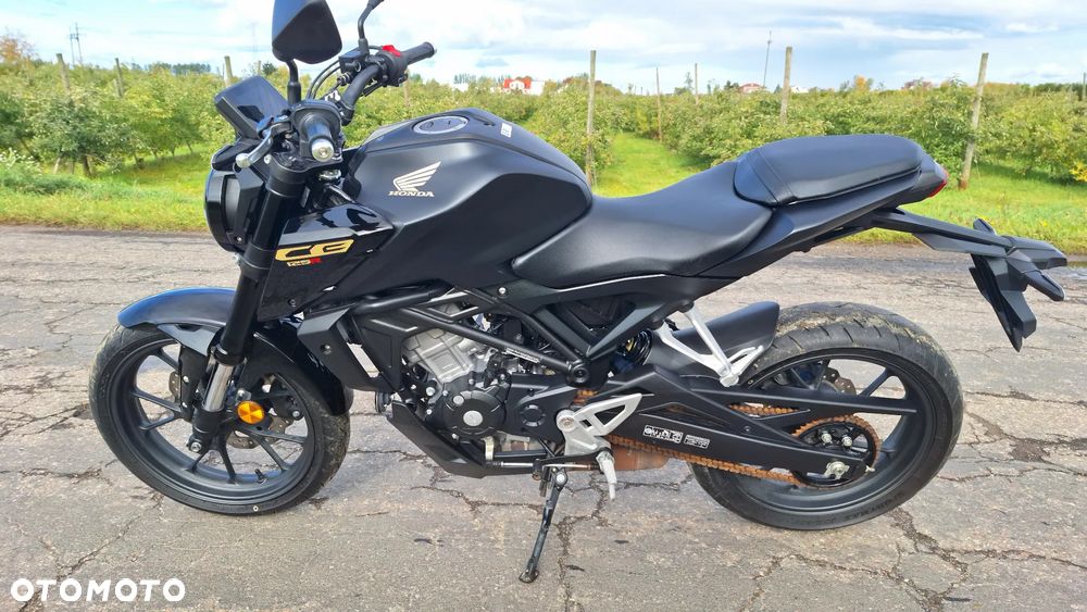 Honda CB - 11