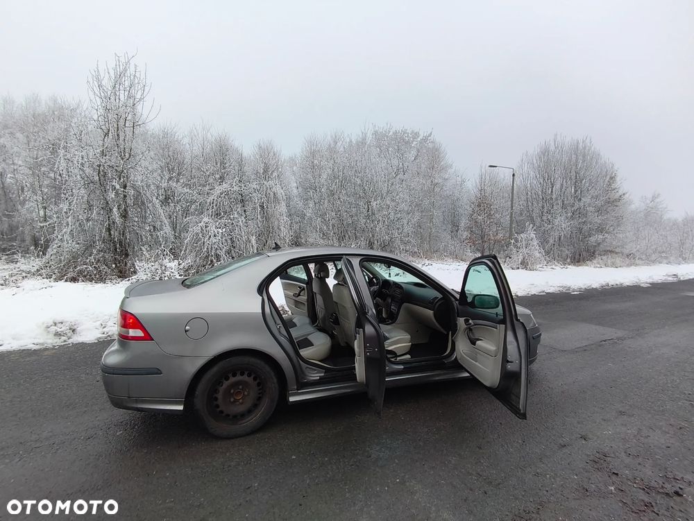Saab 9-3 - 12
