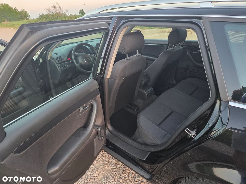 Audi A4 Avant 1.9 TDI - 9