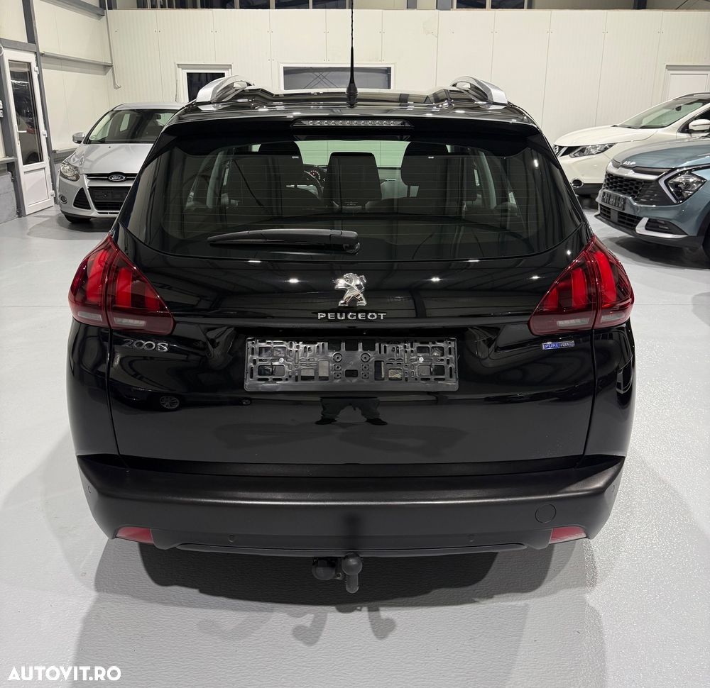 Peugeot 2008 PureTech 82 Allure - 4