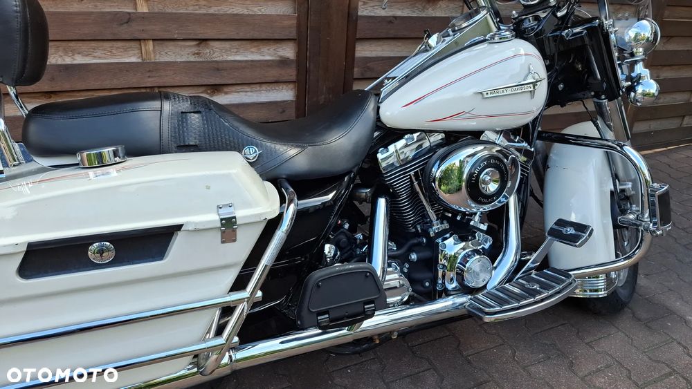 Harley-Davidson Touring Road King - 11