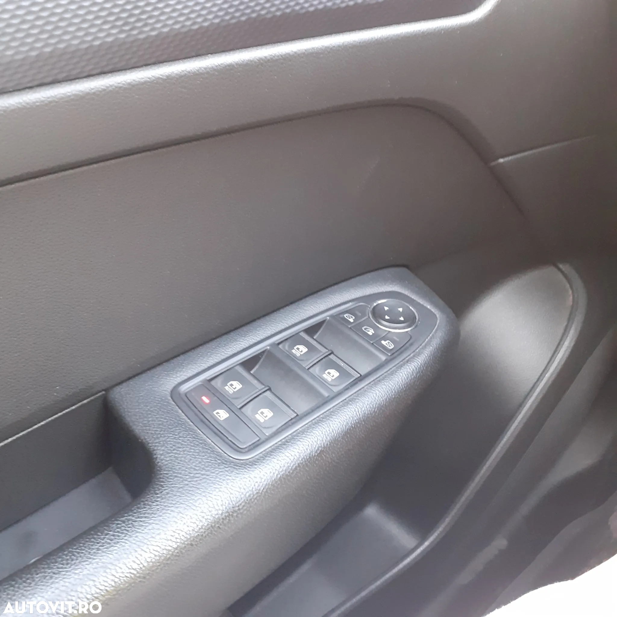 Renault Arkana E-TECH 145 Techno - 9