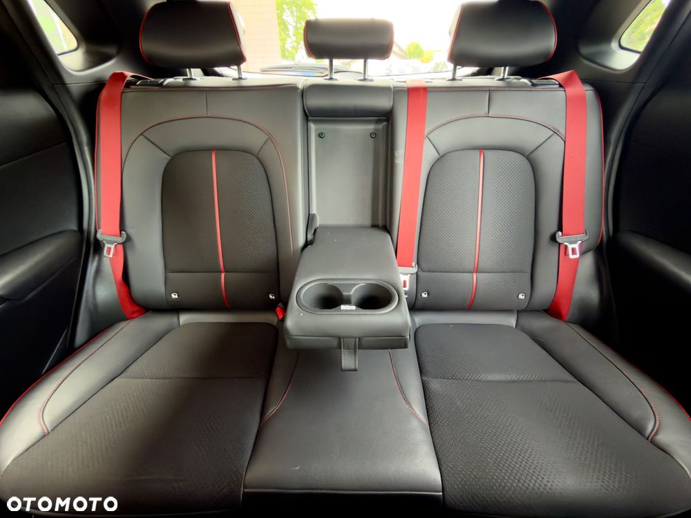 Hyundai Kona 1.6 CRDi DCT 4WD Premium - 27