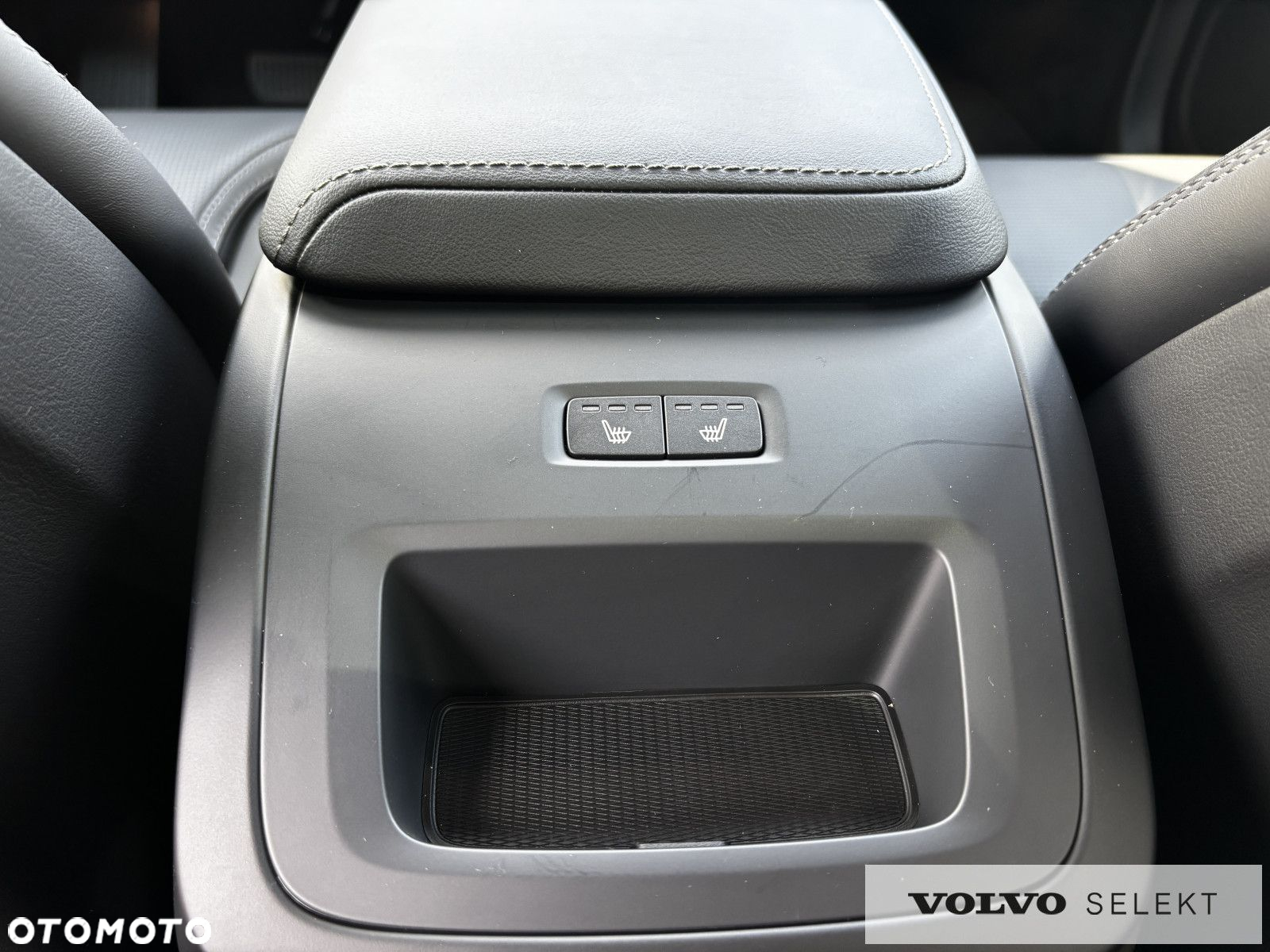 Volvo XC 60 - 25