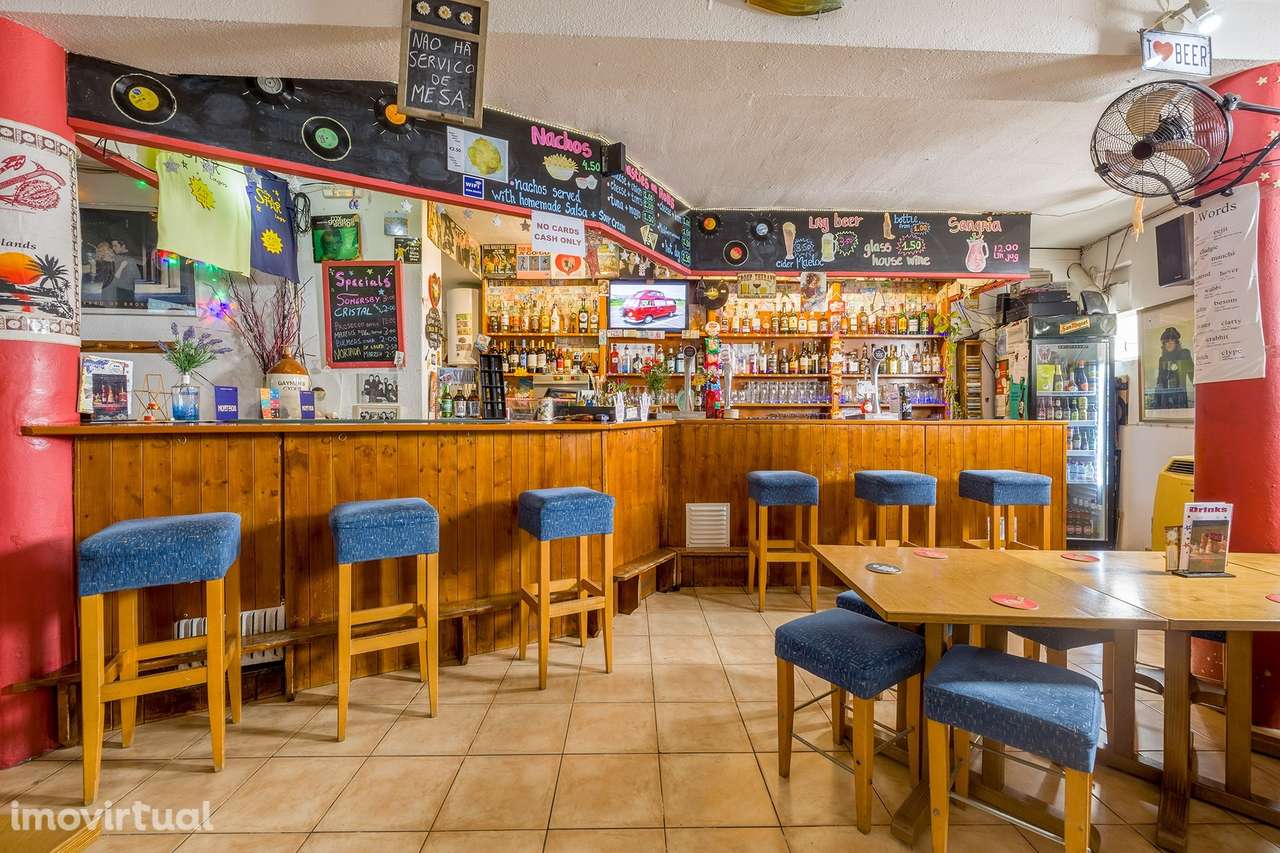 BAR NO CENTRO HISTÓRICO DE LAGOS PARA VENDA - Grande imagem: 5/14