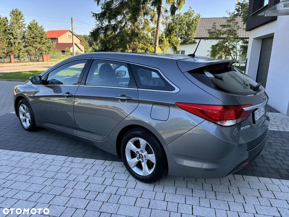 Hyundai i40 1.7 CRDi Comfort + - 4