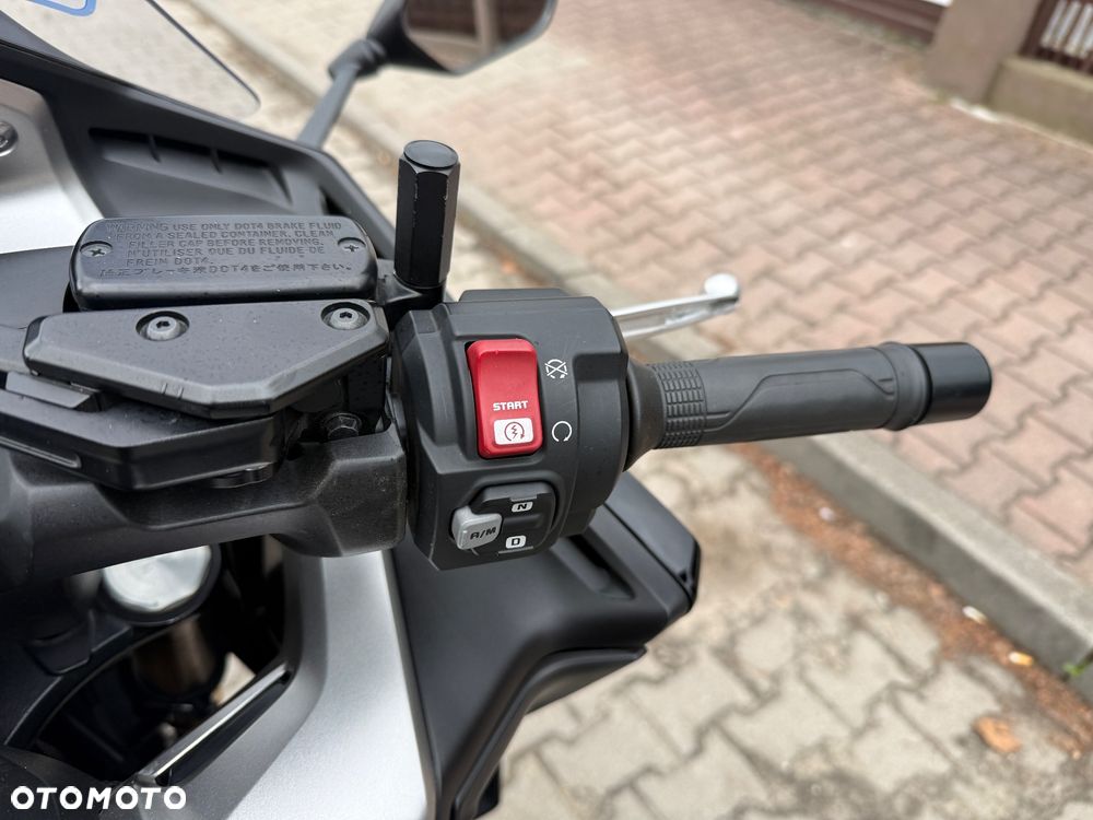 Honda NSS - 24