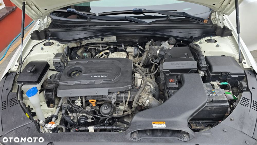 Kia Optima 1.7 CRDI L DCT - 27
