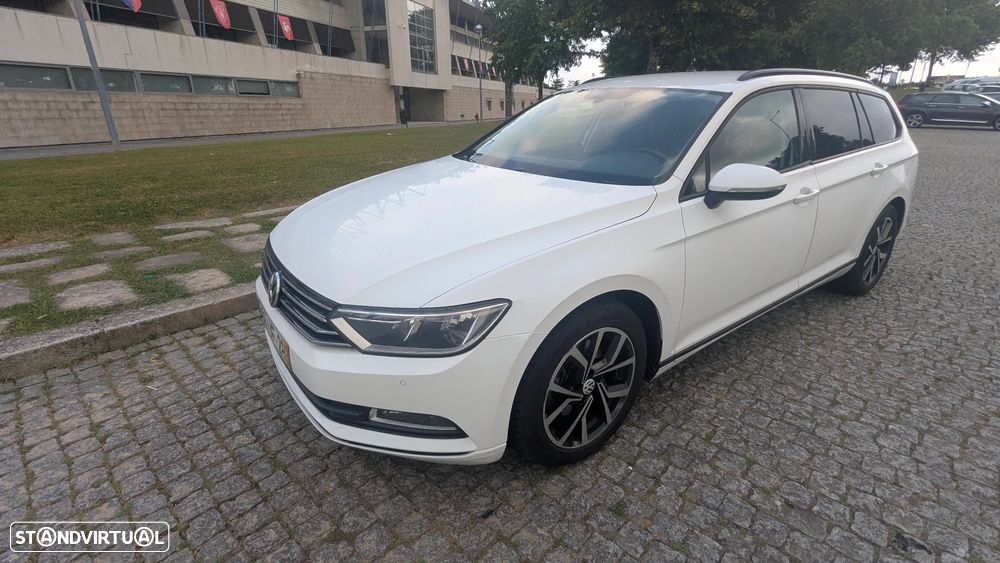 VW Passat Variant 1.6 TDI (BlueMotion ) Trendline - 1