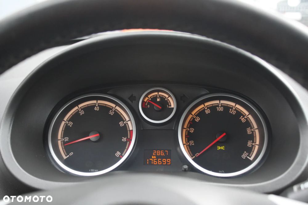 Opel Corsa 1.2 16V Graphite - 22