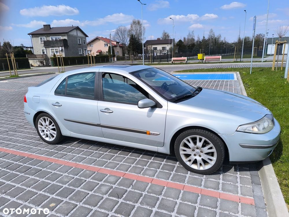 Renault Laguna - 2