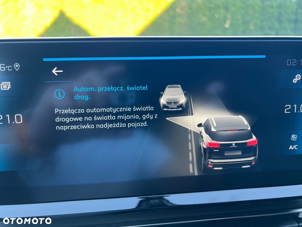 Peugeot 3008 1.5 BlueHDi Allure S&S EAT8 - 19