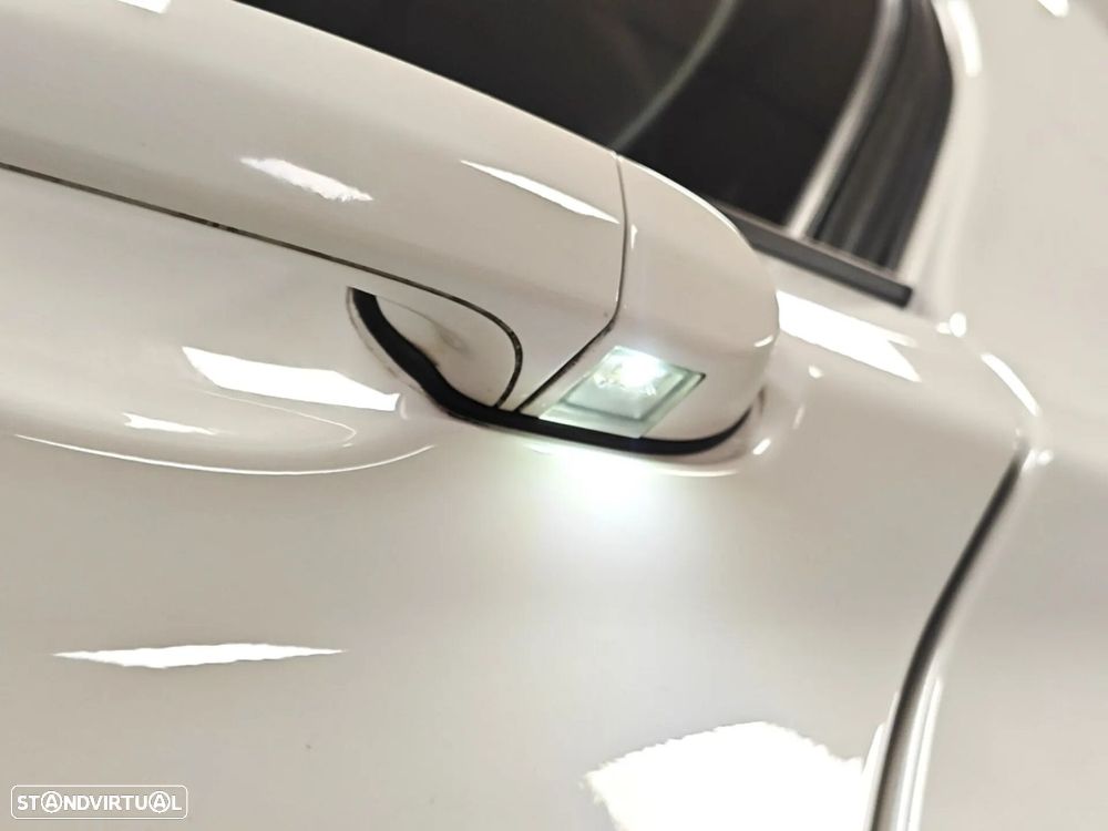 BMW 116 dA Line Sport - 16