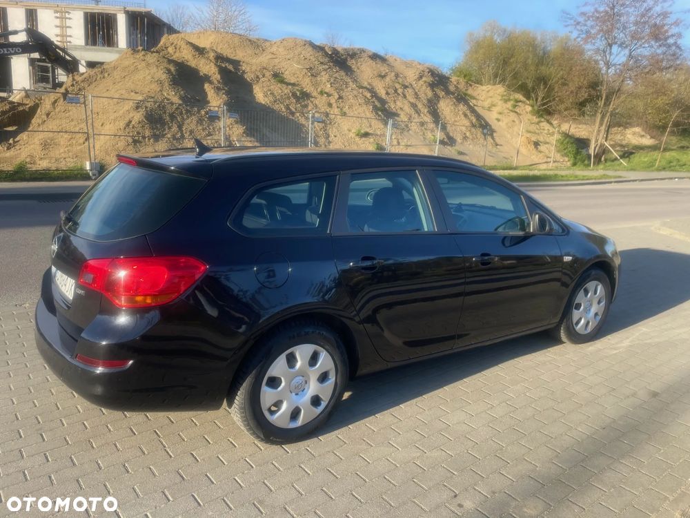 Opel Astra 1.7 CDTI DPF Color Edition - 13