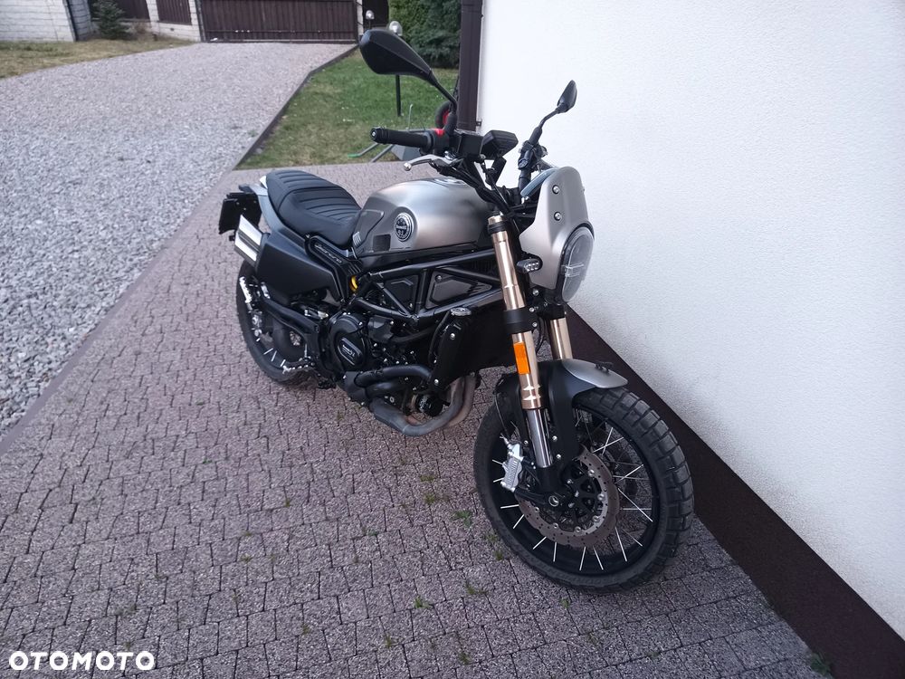 Benelli Leoncino Trail - 2