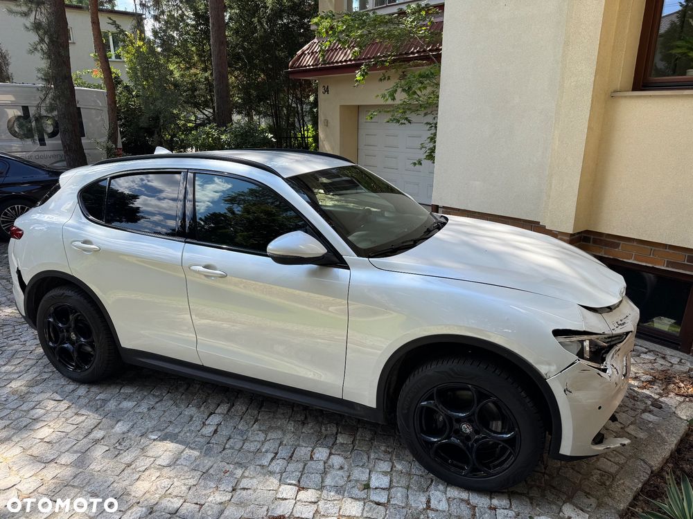 Alfa Romeo Stelvio 2.0 Turbo Veloce TI Q4 - 10