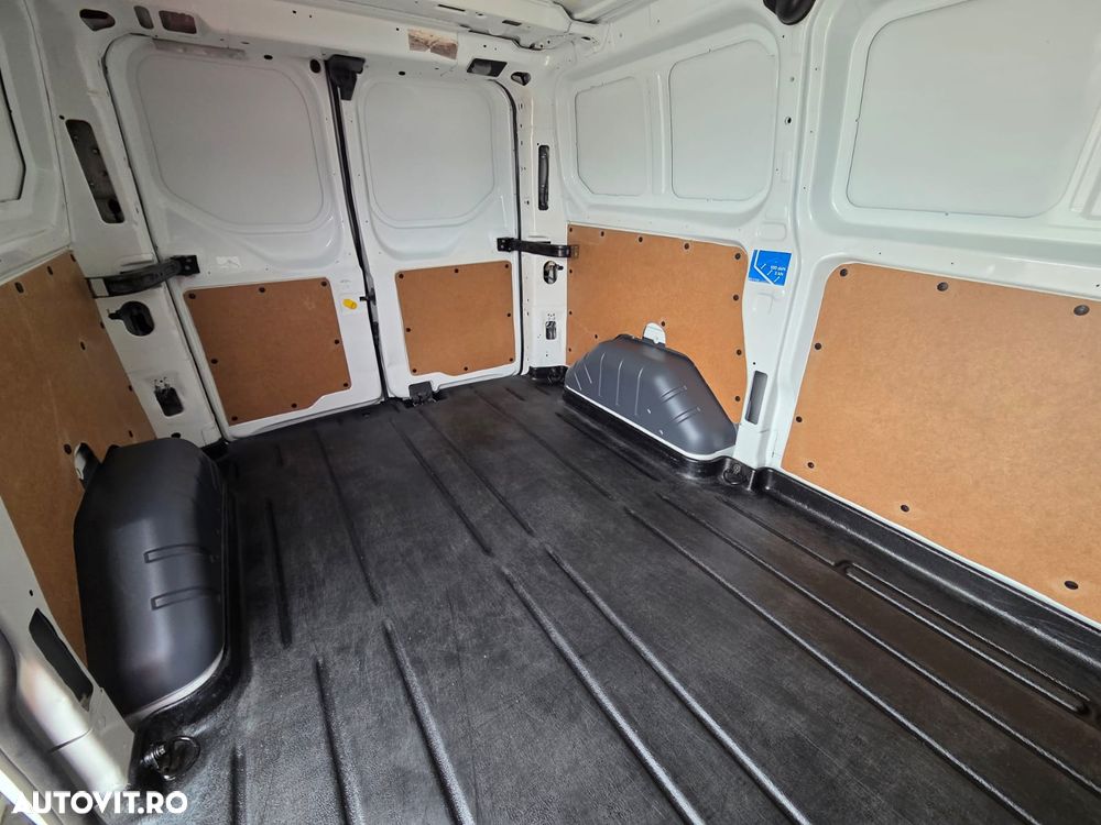 Ford New Transit Custom L1H1 - 17